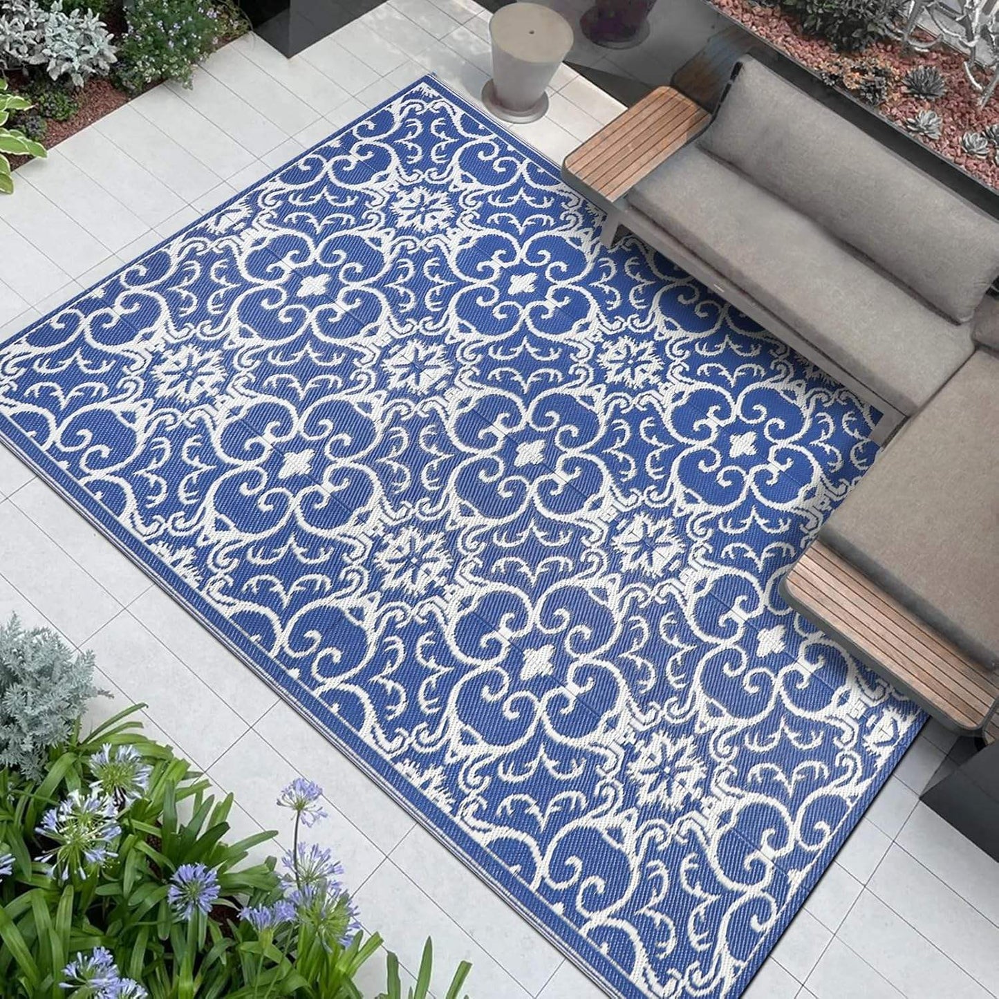 Custom Pattern Outdoor Plastic Mat PP Materials Pet-friendly Outdoor Rug Patio Hallway Indoor Outdoor Carpet Waterproof