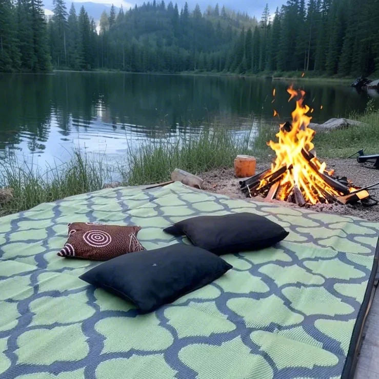 Wholesale Outdoor Mat Polypropylene Durable Weather-resistant Resists Fading Outdoor Rug Waterproof Camping Outdoor Carpet