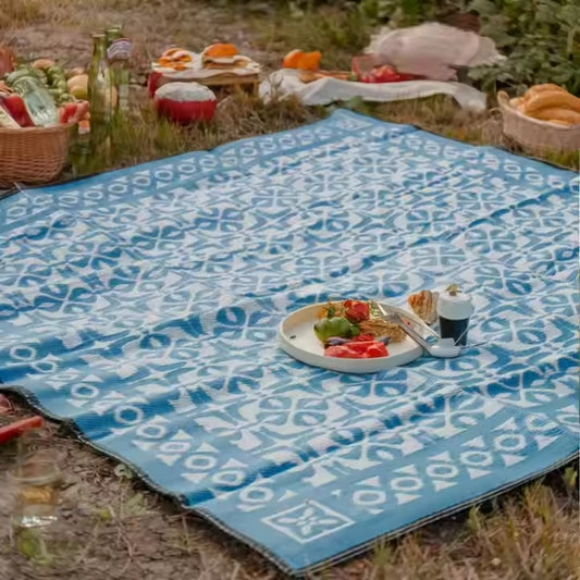 High Quality Custom PP Materials Waterproof and UV-resistant Foldable Outdoor Rug for Car Picnic Camping Outdoor Carpet